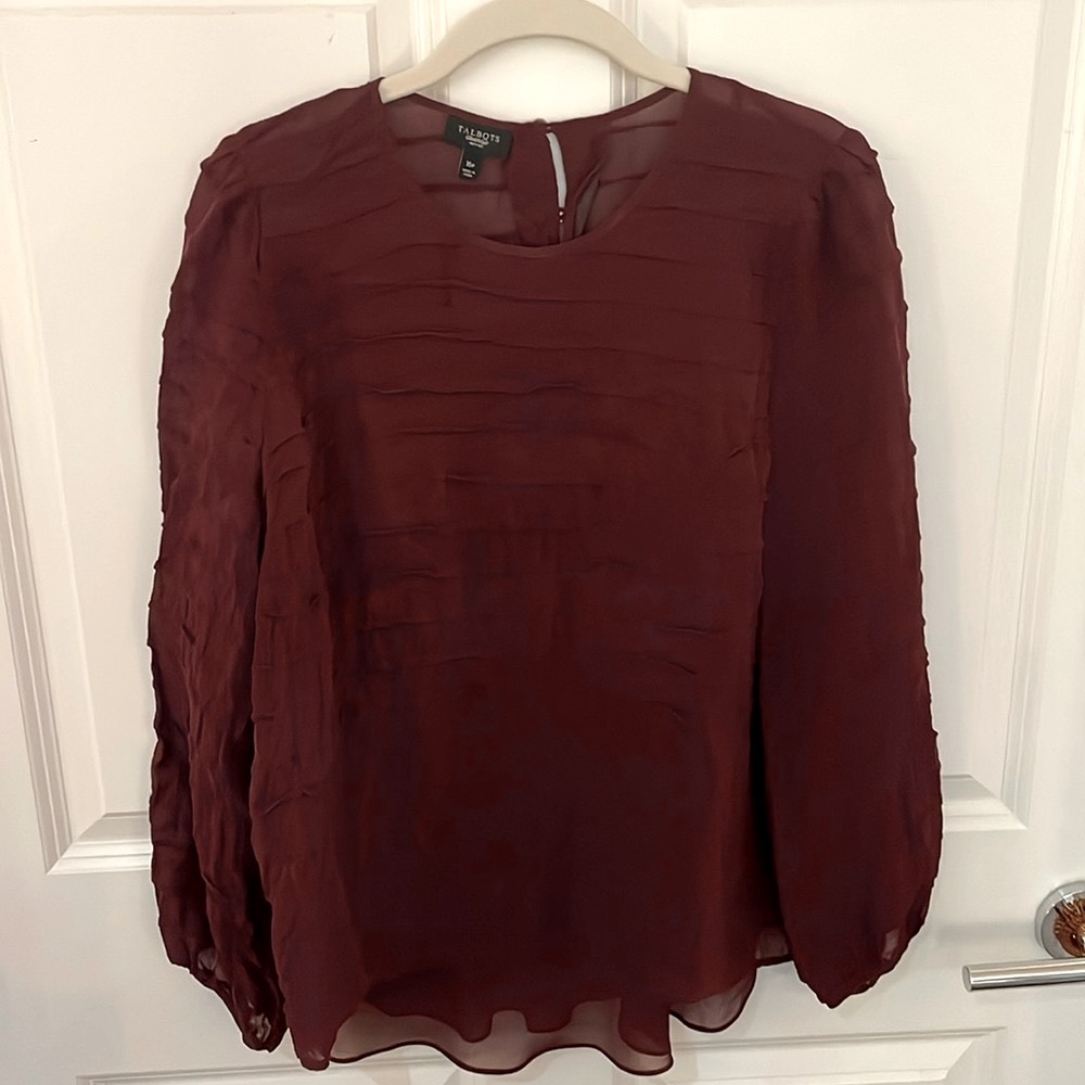 Talbots Burgundy Chiffon top with underlying tank size 16 Petite